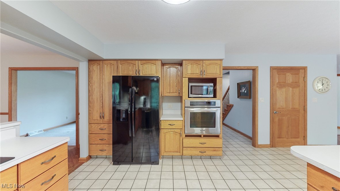 19206 Rashell Drive Bedford, OH 44146 - Photo 11 of 50