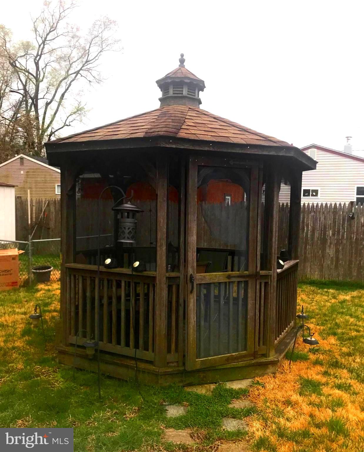 854 Woodlane Road Mount Holly, NJ 08060 - Photo 8 of 37 Gazebo.