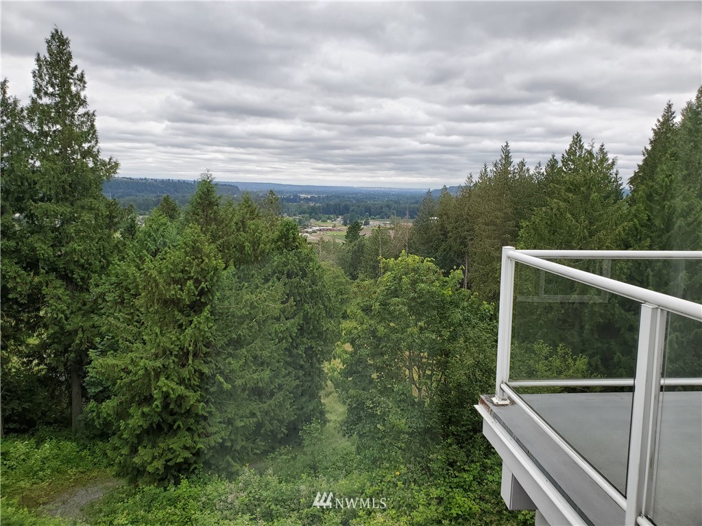 17610 Elhi Rim Road East Bonney Lake, WA 98391 - Photo 1 of 2