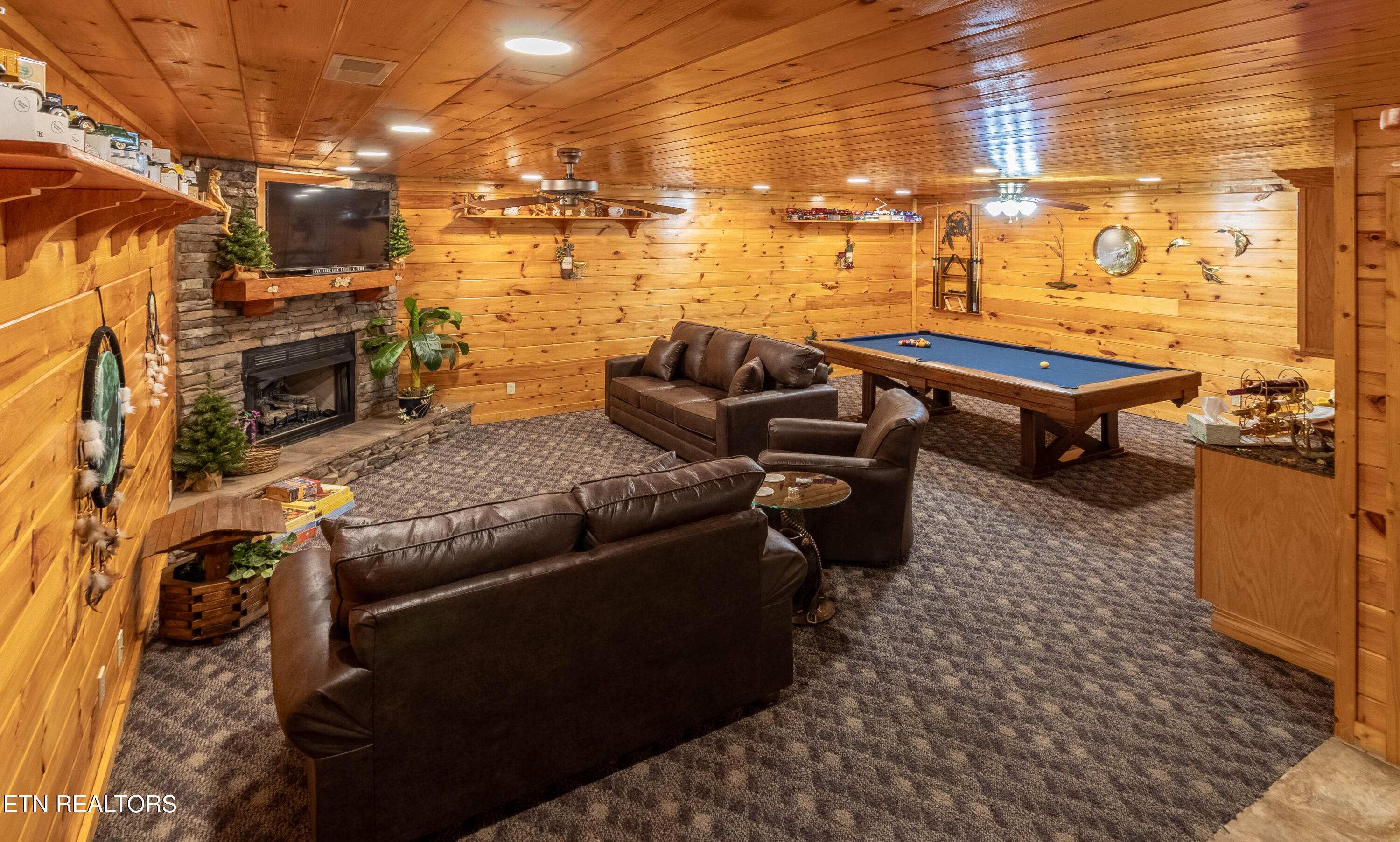 3341 Sugar Maple Loop Road Sevierville, TN 37862 - Photo 35 of 60 IMG_3427-HDR