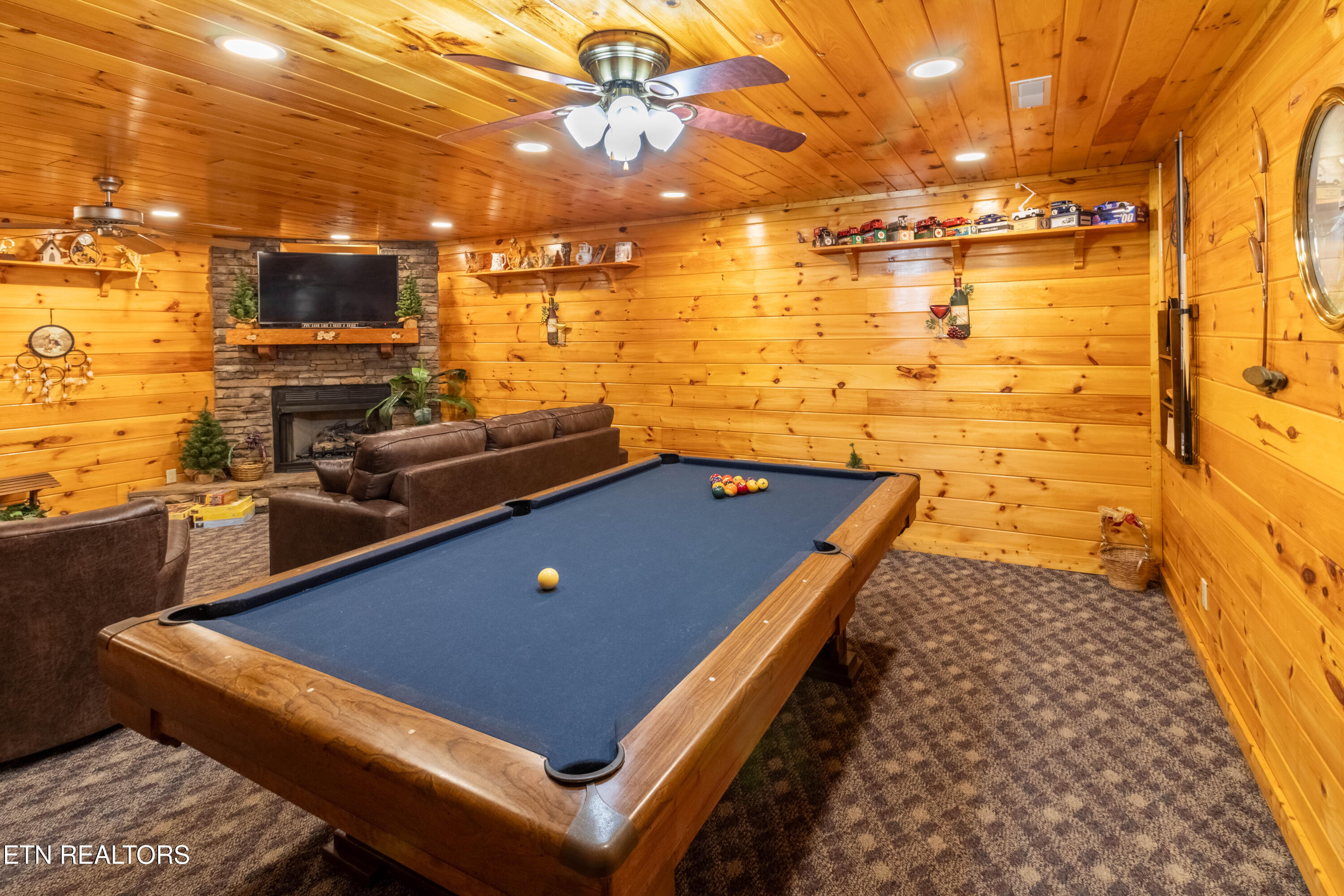 3341 Sugar Maple Loop Road Sevierville, TN 37862 - Photo 37 of 60 IMG_3442-HDR