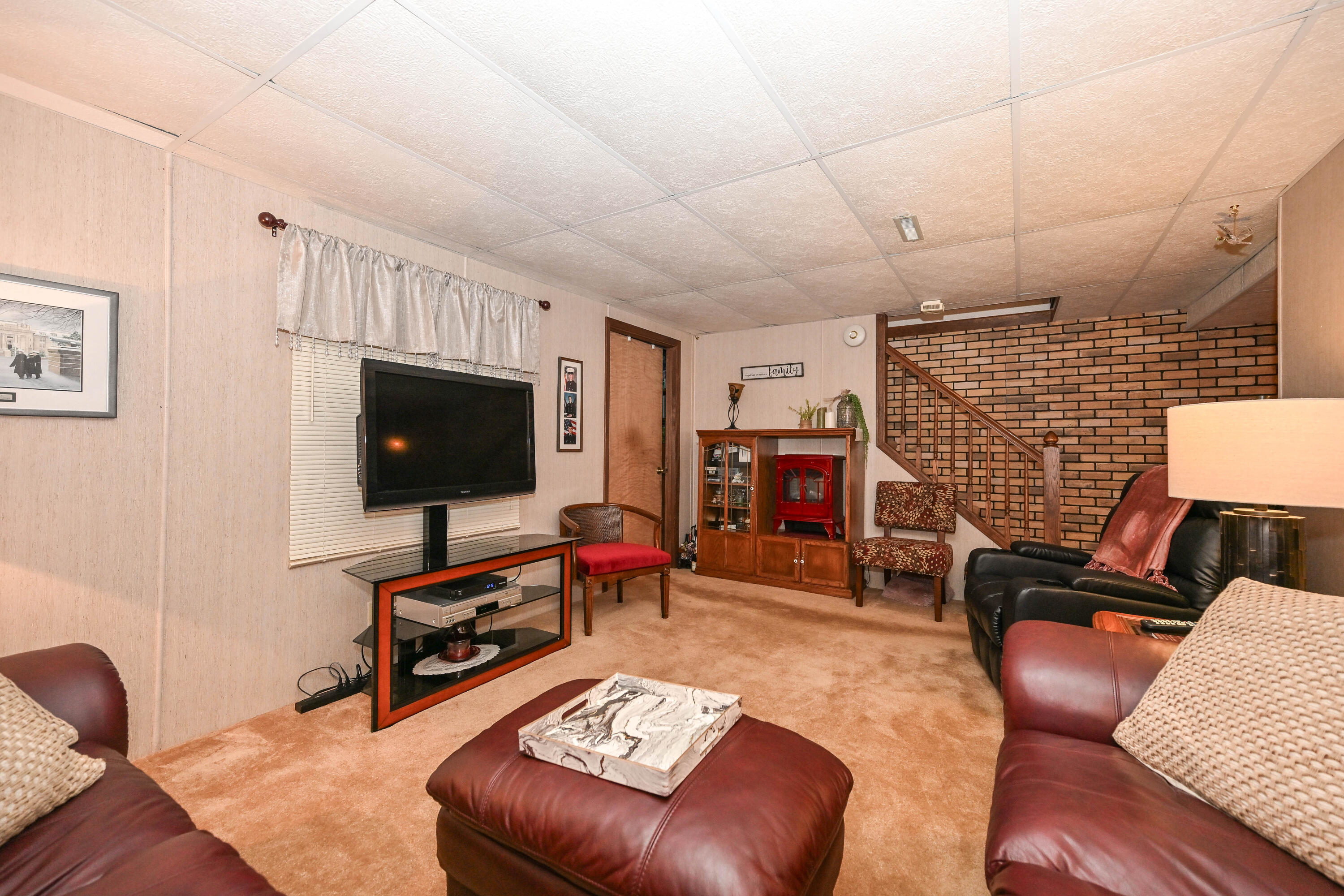 359 Lexington Court, Unit B Pewaukee, WI 53072 - Photo 21 of 35 Lower level