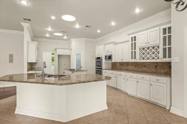 $615,000 | 5110 96th Street, Lubbock, TX 79424