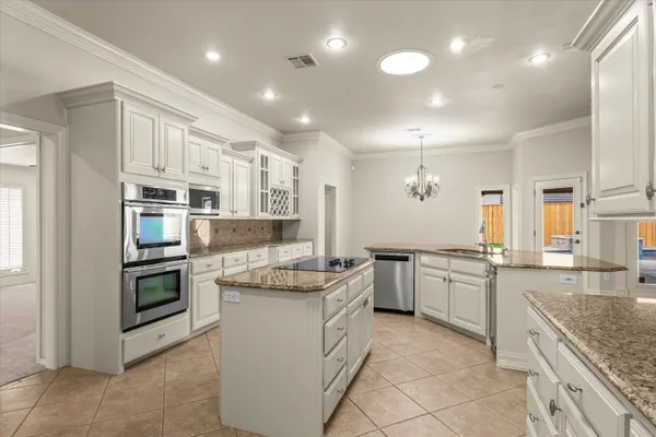 $615,000 | 5110 96th Street, Lubbock, TX 79424