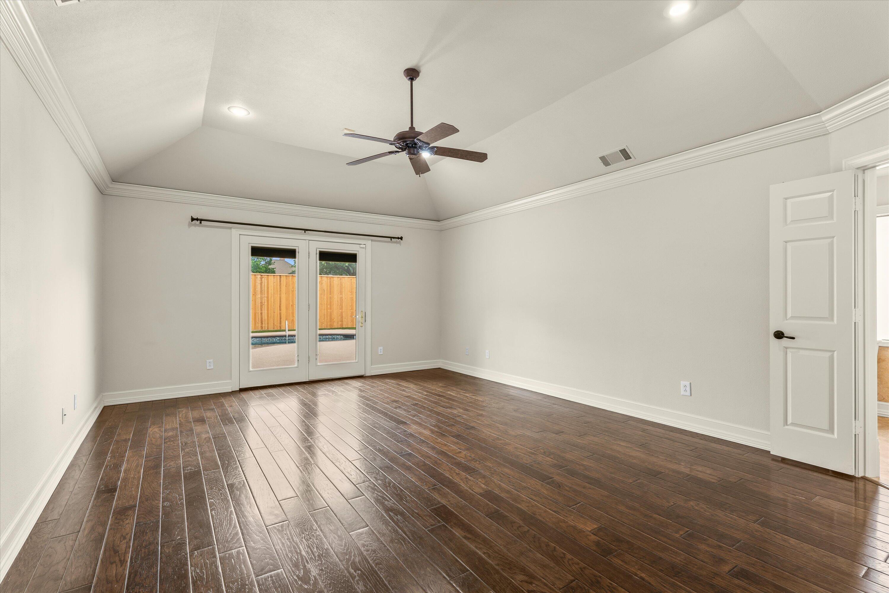 5110 96th Street Lubbock, TX 79424 - Photo 20 of 50 wooden floor in an empty room