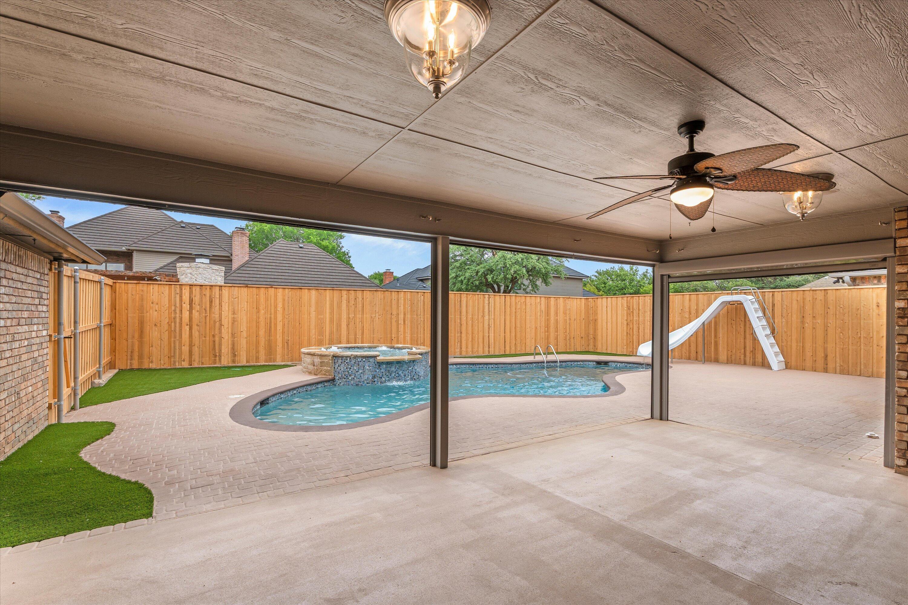5110 96th Street Lubbock, TX 79424 - Photo 45 of 50 a view of a indoor garage