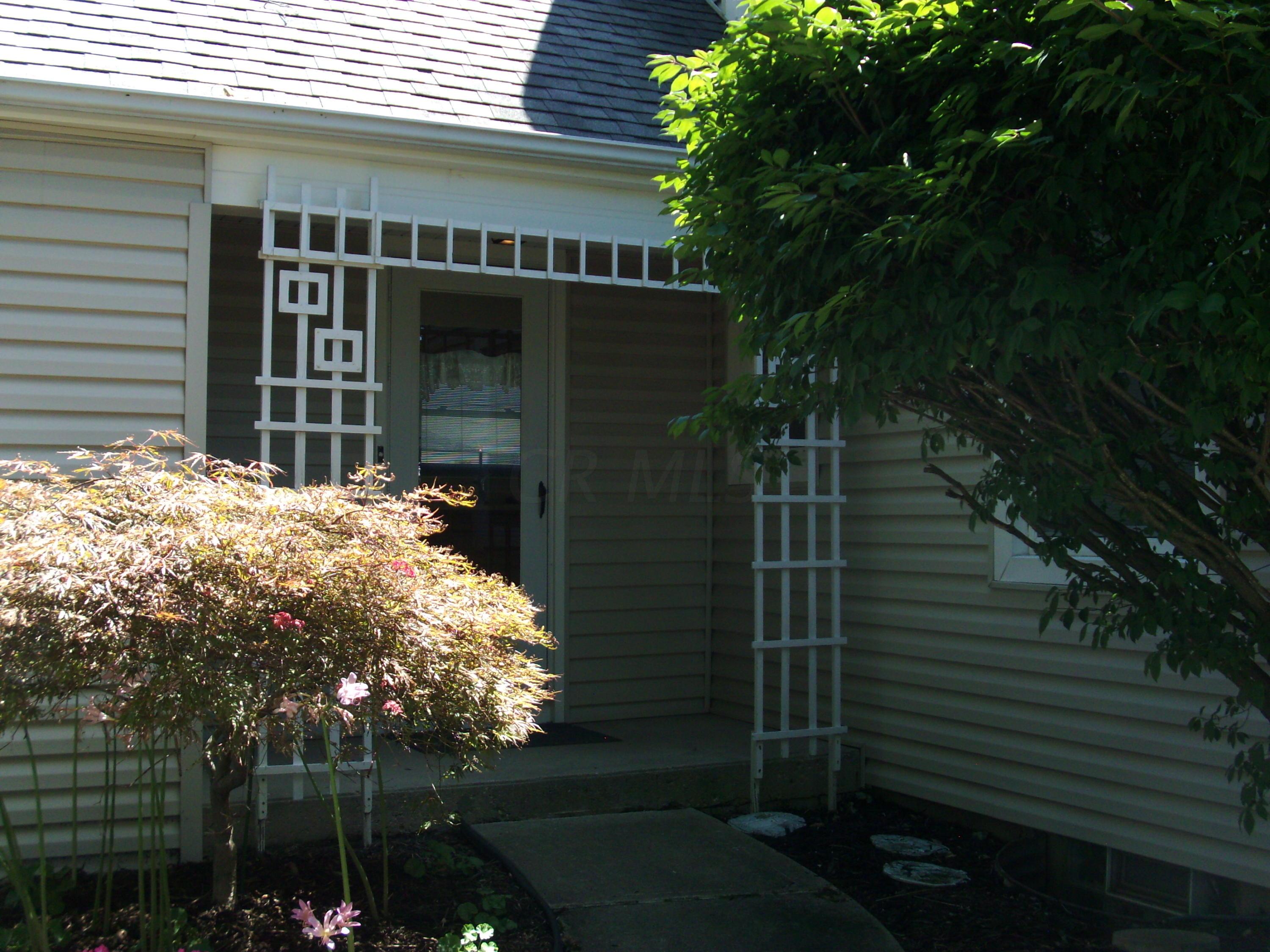 2390 Beaumont Road Upper Arlington, OH 43221 - Photo 19 of 28