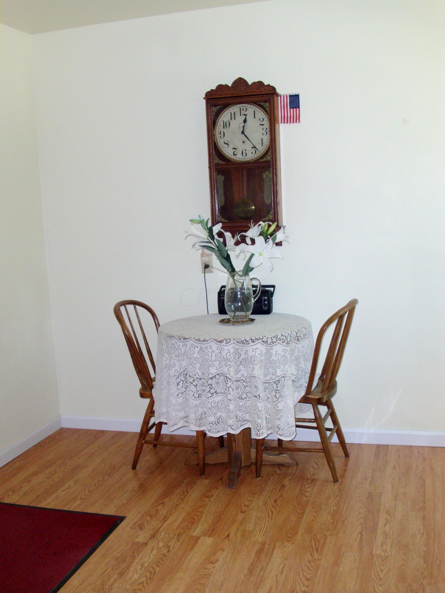 2390 Beaumont Road Upper Arlington, OH 43221 - Photo 9 of 28