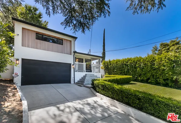 $1,149,000 | 5433 Tampa Avenue, Tarzana, CA 91356
