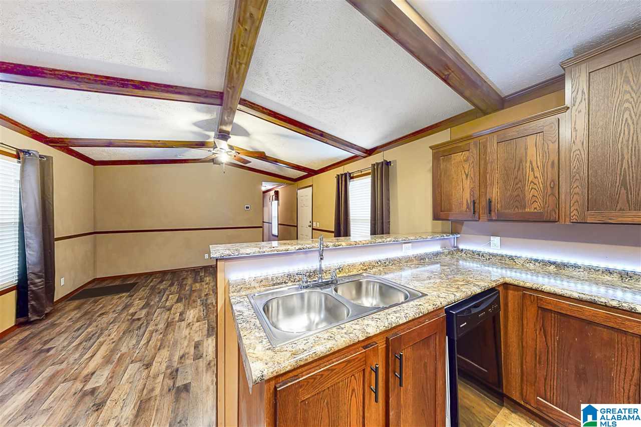 2595 Armstrong Loop Hayden, AL 35079 - Photo 12 of 27