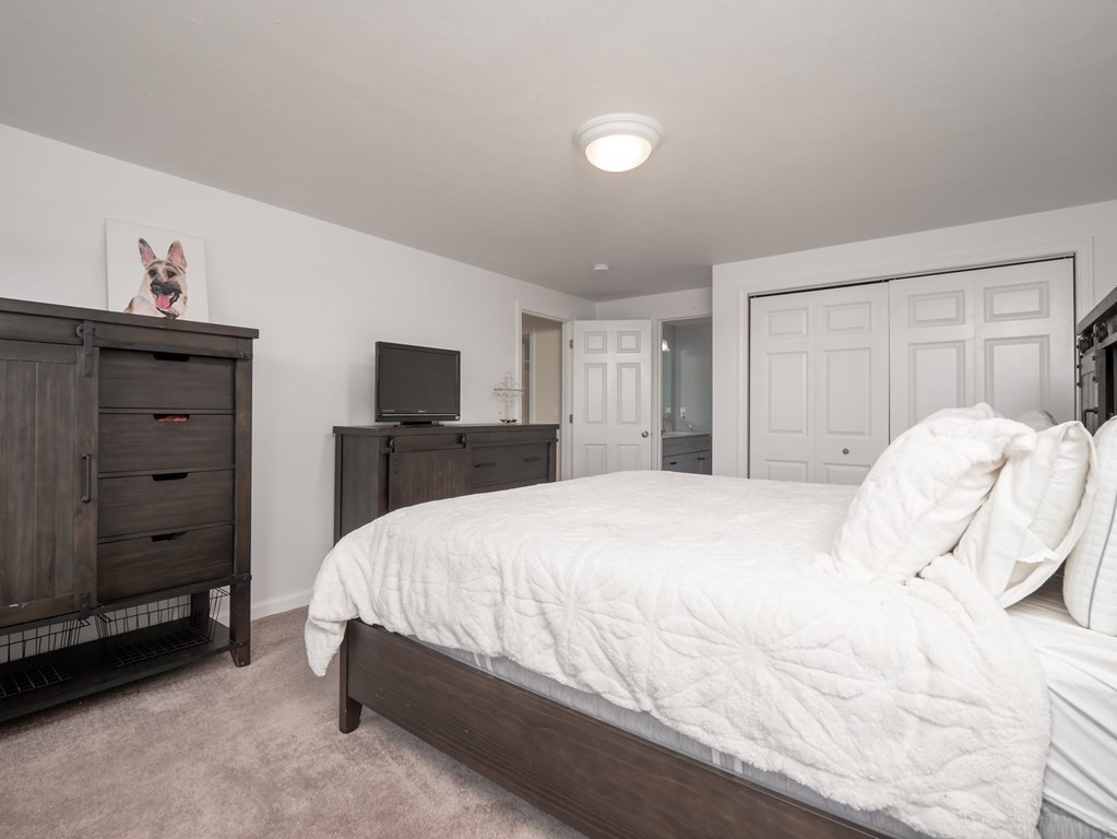 295 Bennett Road Ashby, MA 01431 - Photo 18 of 40