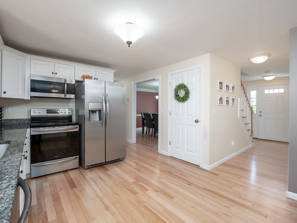 295 Bennett Road Ashby, MA 01431 - Photo 4 of 40