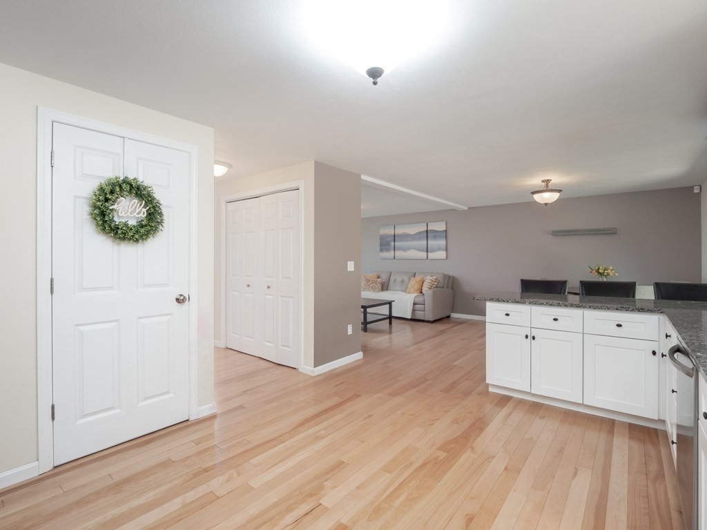 295 Bennett Road Ashby, MA 01431 - Photo 5 of 40