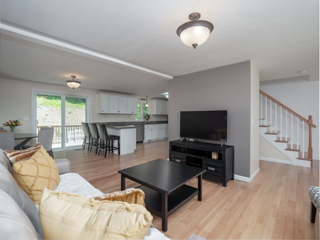 295 Bennett Road Ashby, MA 01431 - Photo 9 of 40