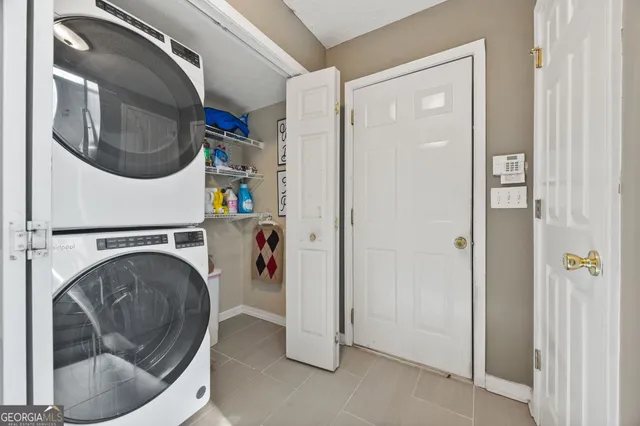 $315,000 | 11600 Spring Lake Way, Fayetteville, GA 30215