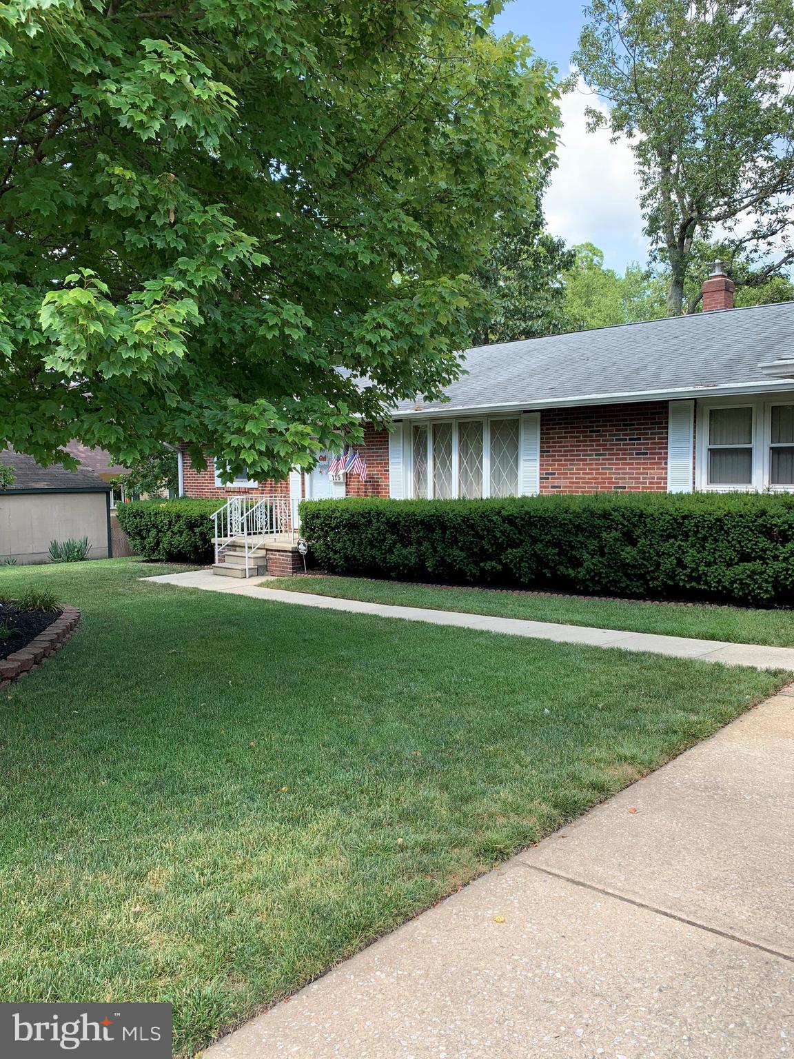 115 Erial Road Clementon, NJ 08021 - Photo 2 of 35