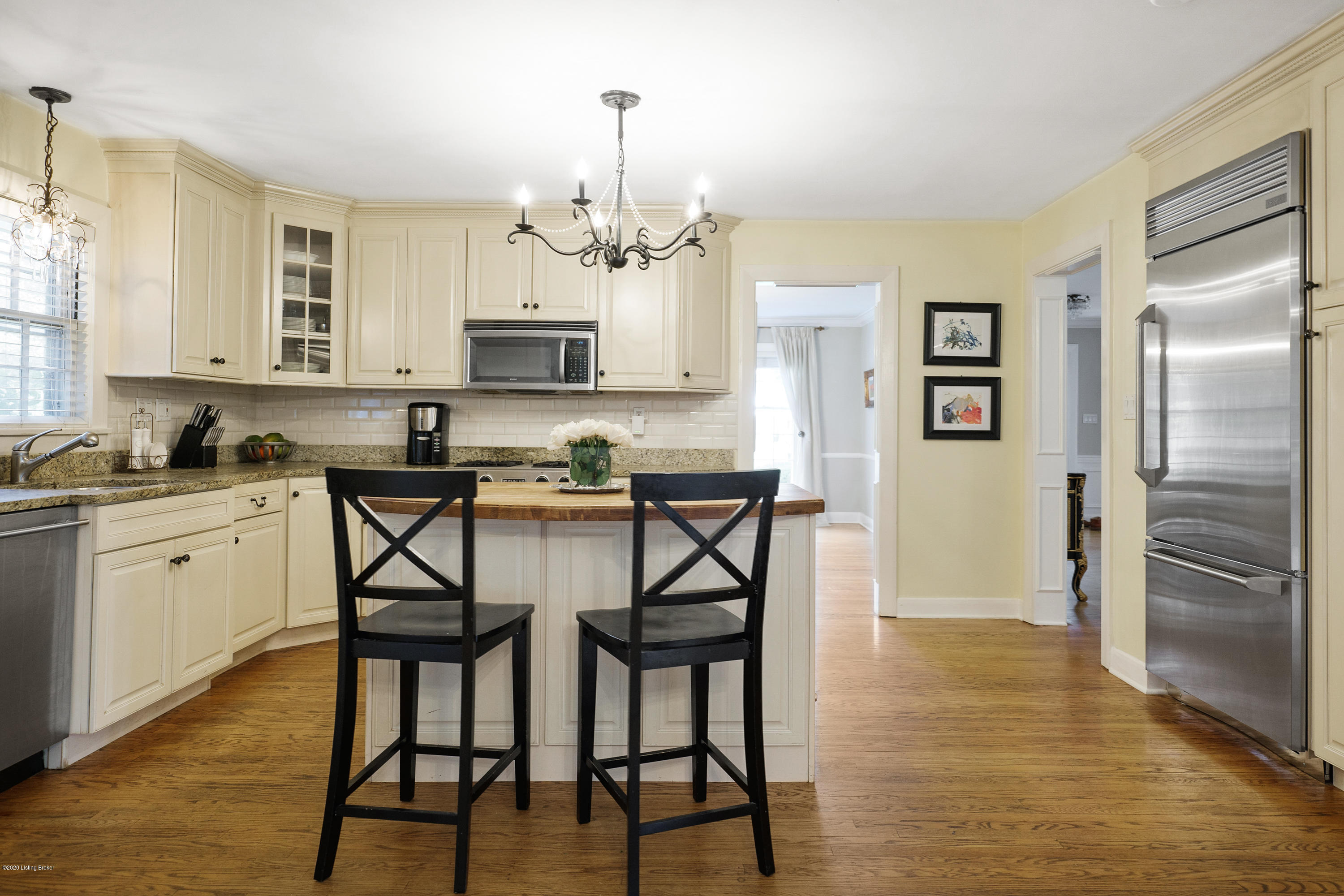 12 Westwind Road Louisville, KY 40207 - Photo 16 of 37 16