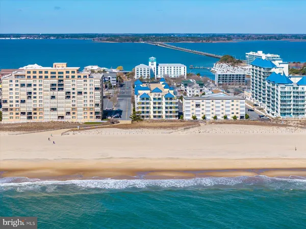 $825,000 | 5901 Atlantic Avenue, Unit 404, Ocean City, MD 21842