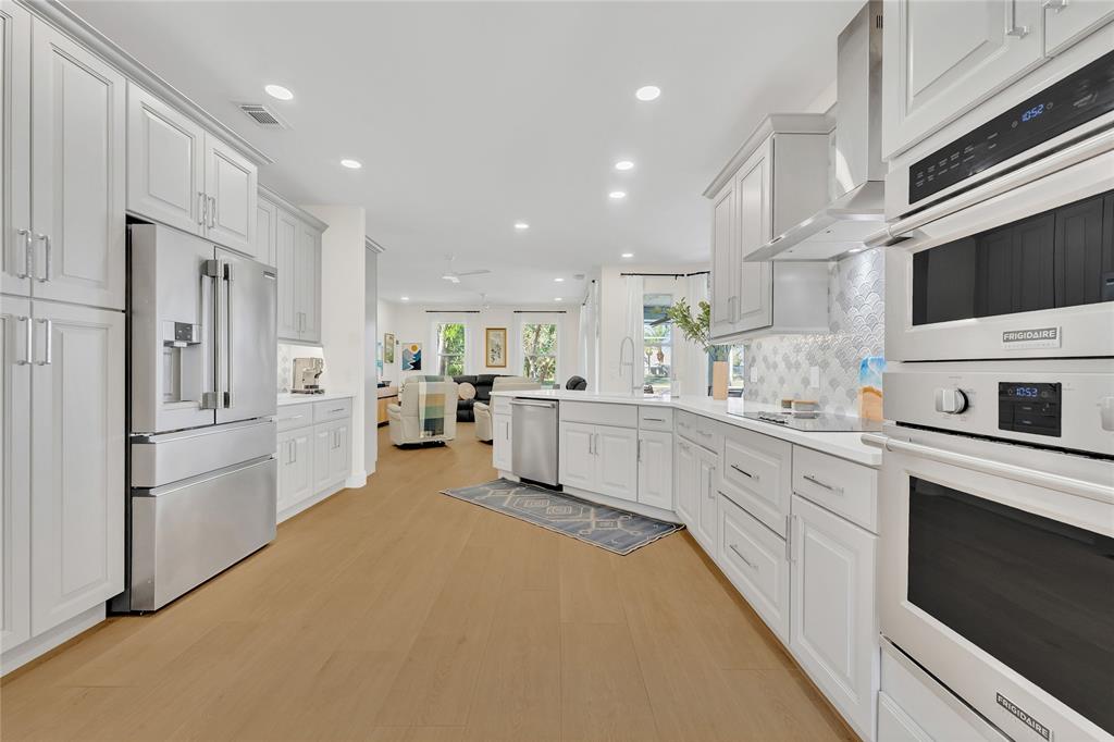 2304 Southwest Danforth Circle Palm City, FL 34990 - Photo 6 of 32