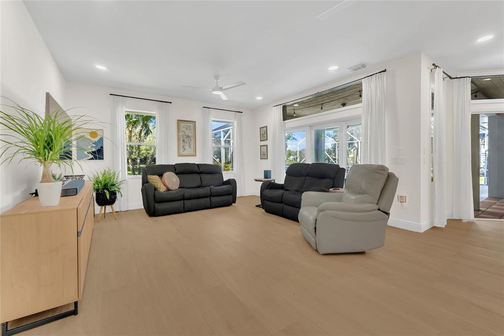 2304 Southwest Danforth Circle Palm City, FL 34990 - Photo 8 of 32