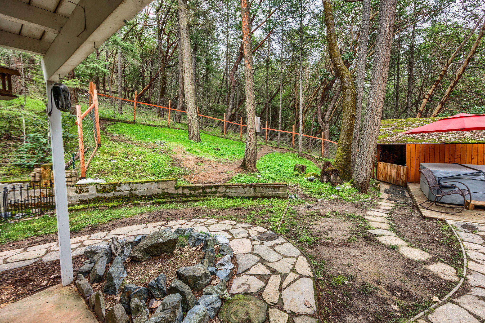 2109 Knowles Road Medford, OR 97501 - Photo 16 of 67 16-web-or-mls-ApxKR (16)