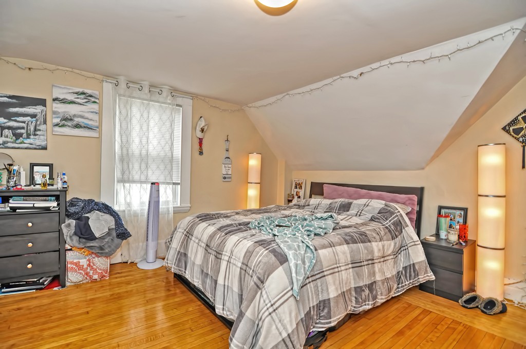 54 Spring Street Somerville, MA 02143 - Photo 25 of 30 Gallery Image 25