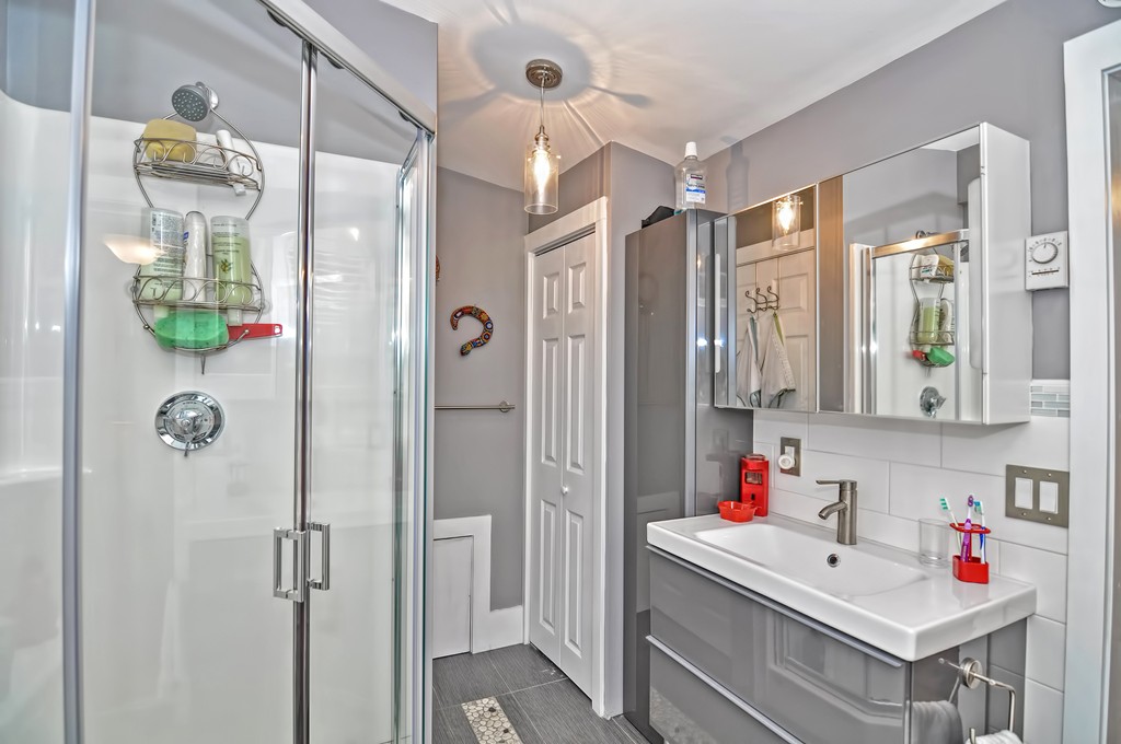 54 Spring Street Somerville, MA 02143 - Photo 6 of 30 Gallery Image 6