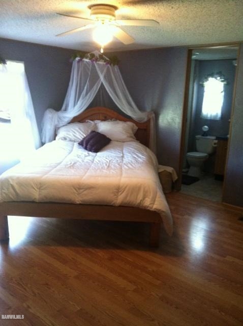 4914 West Winneshiek Road Freeport, IL 61032 - Photo 3 of 22 Gallery Image 3