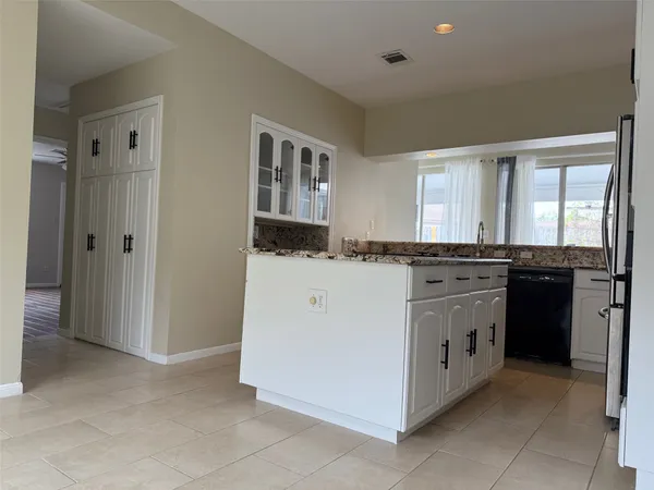 $2,500 | 11423 Wickersham Lane, Houston, TX 77077