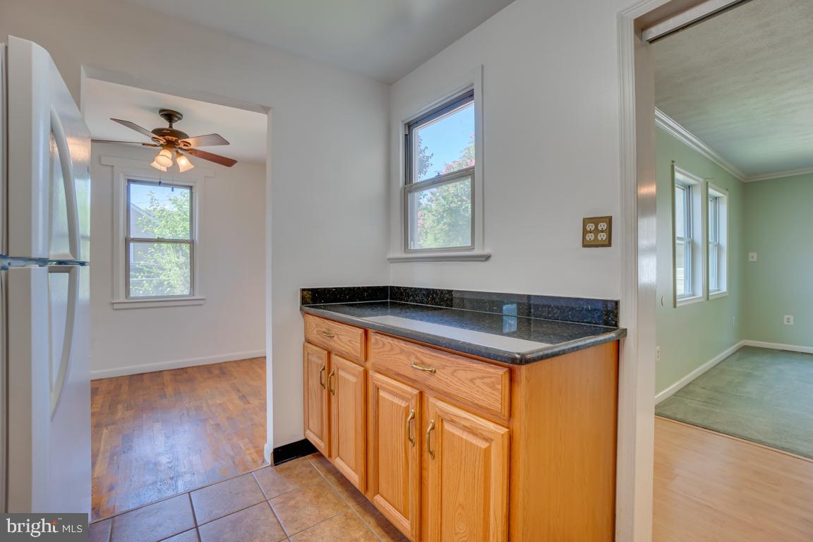 14702 Featherstone Road Woodbridge, VA 22191 - Photo 23 of 41 Gallery Image 23