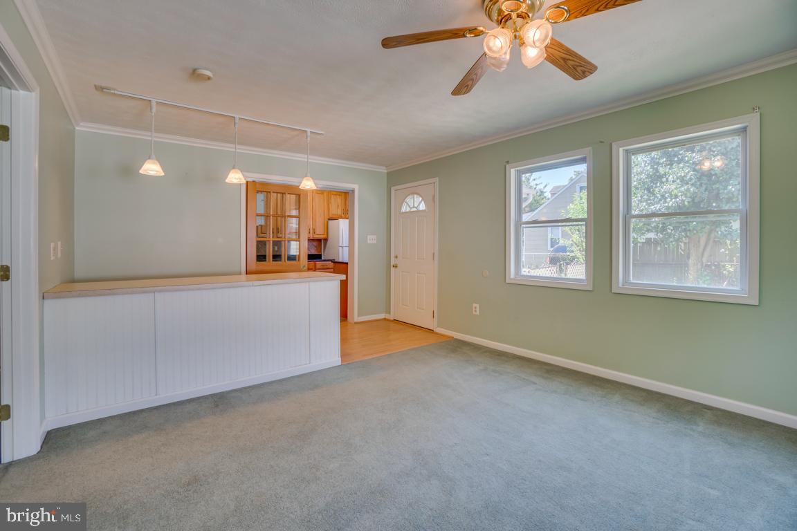 14702 Featherstone Road Woodbridge, VA 22191 - Photo 26 of 41 Gallery Image 26