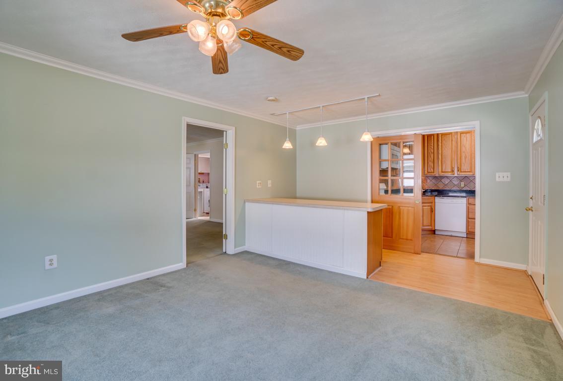 14702 Featherstone Road Woodbridge, VA 22191 - Photo 27 of 41 Gallery Image 27