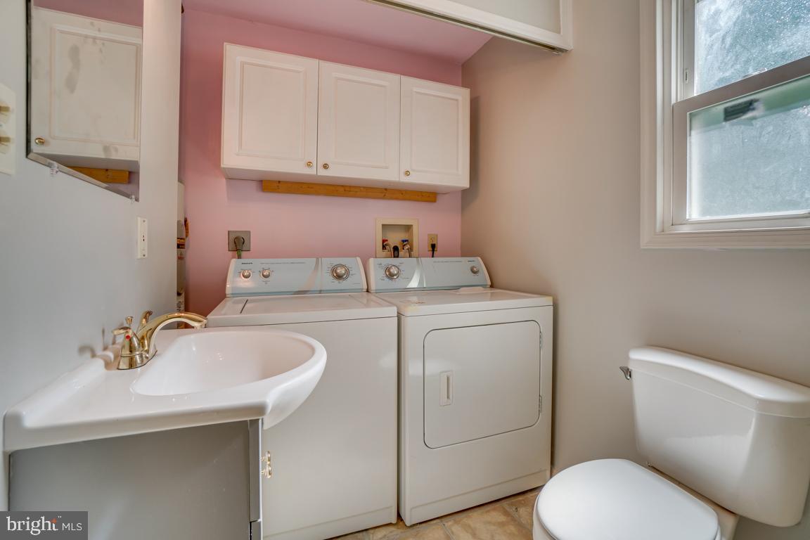 14702 Featherstone Road Woodbridge, VA 22191 - Photo 40 of 41 Gallery Image 40