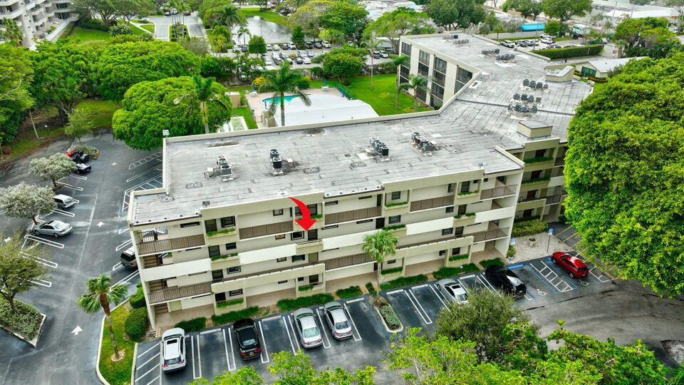 555 Banyan Tree Lane, Unit 302 Delray Beach, FL 33483 - Photo 17 of 69 17-web-or-mls-DJI_0173_4_5_6_7