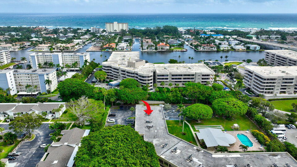 555 Banyan Tree Lane, Unit 302 Delray Beach, FL 33483 - Photo 22 of 69 22-web-or-mls-DJI_0253_4_5_6_7