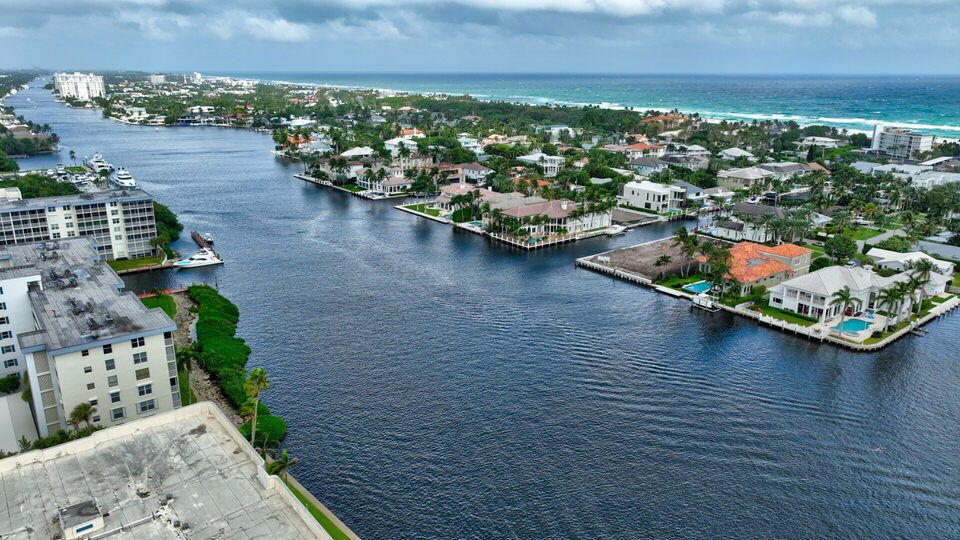 555 Banyan Tree Lane, Unit 302 Delray Beach, FL 33483 - Photo 32 of 69 32-web-or-mls-DJI_0323_4_5_6_7