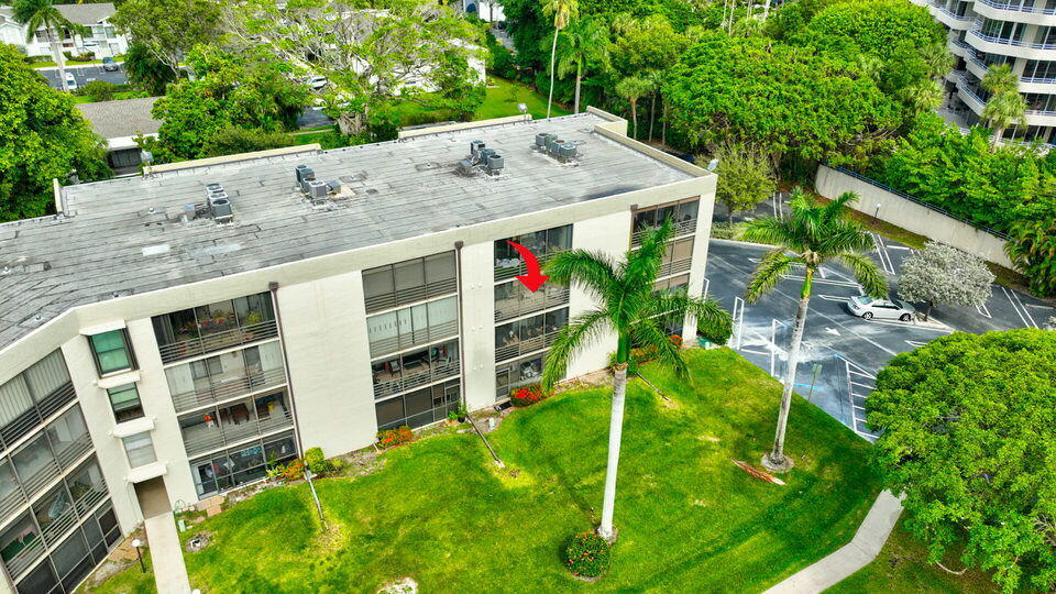 555 Banyan Tree Lane, Unit 302 Delray Beach, FL 33483 - Photo 66 of 69 66-web-or-mls-DJI_0263_4_5_6_7