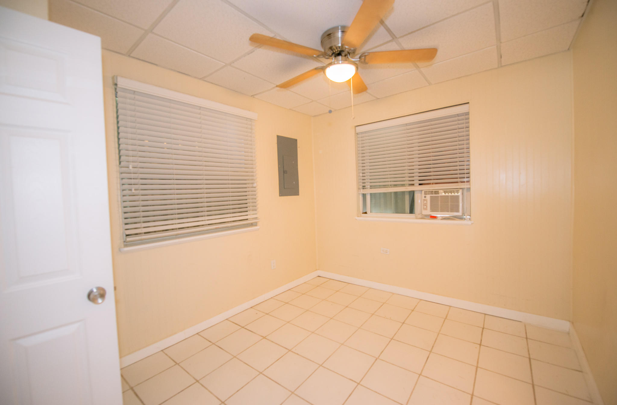 125 Sterling Road Tavernier, FL 33070 - Photo 16 of 23 Bedroom 1