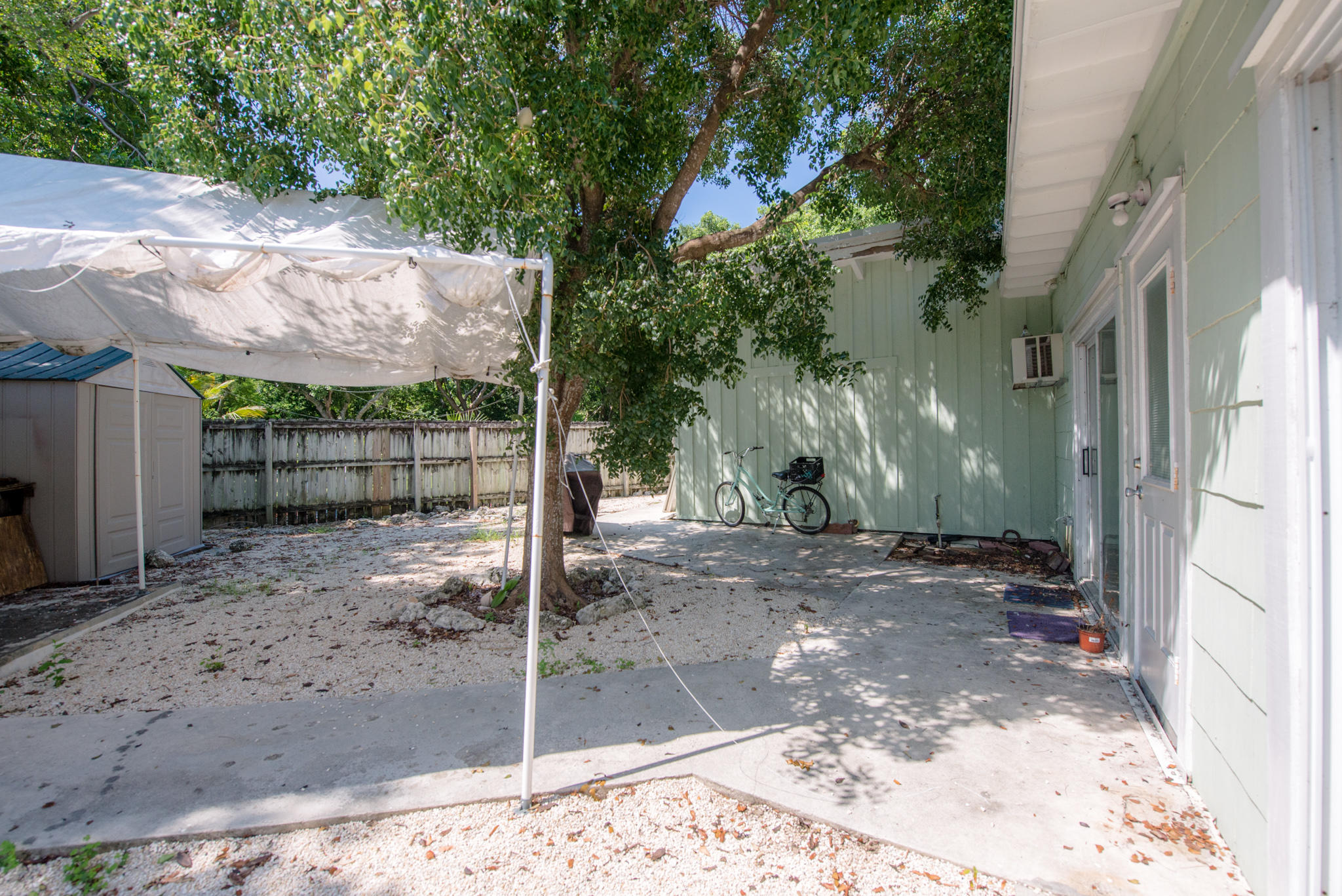 125 Sterling Road Tavernier, FL 33070 - Photo 21 of 23 Backyard