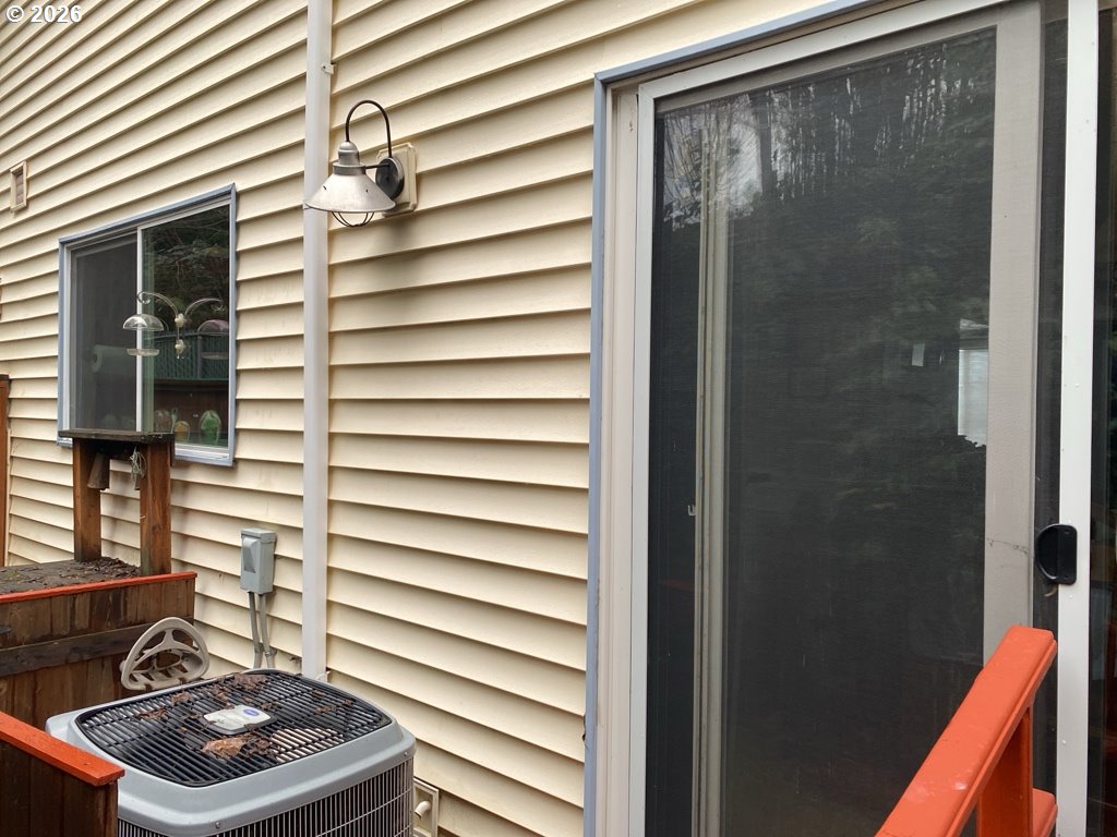 1414 Brandt Road, Unit F39 Vancouver, WA 98661 - Photo 4 of 26 Living Room