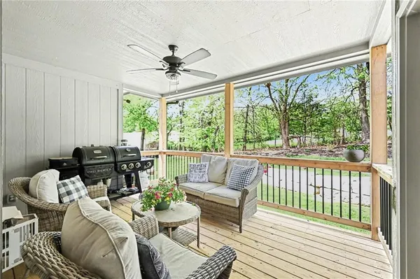 $442,000 | 208 South Marimack Drive, Kearney, MO 64060