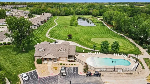 $442,000 | 208 South Marimack Drive, Kearney, MO 64060