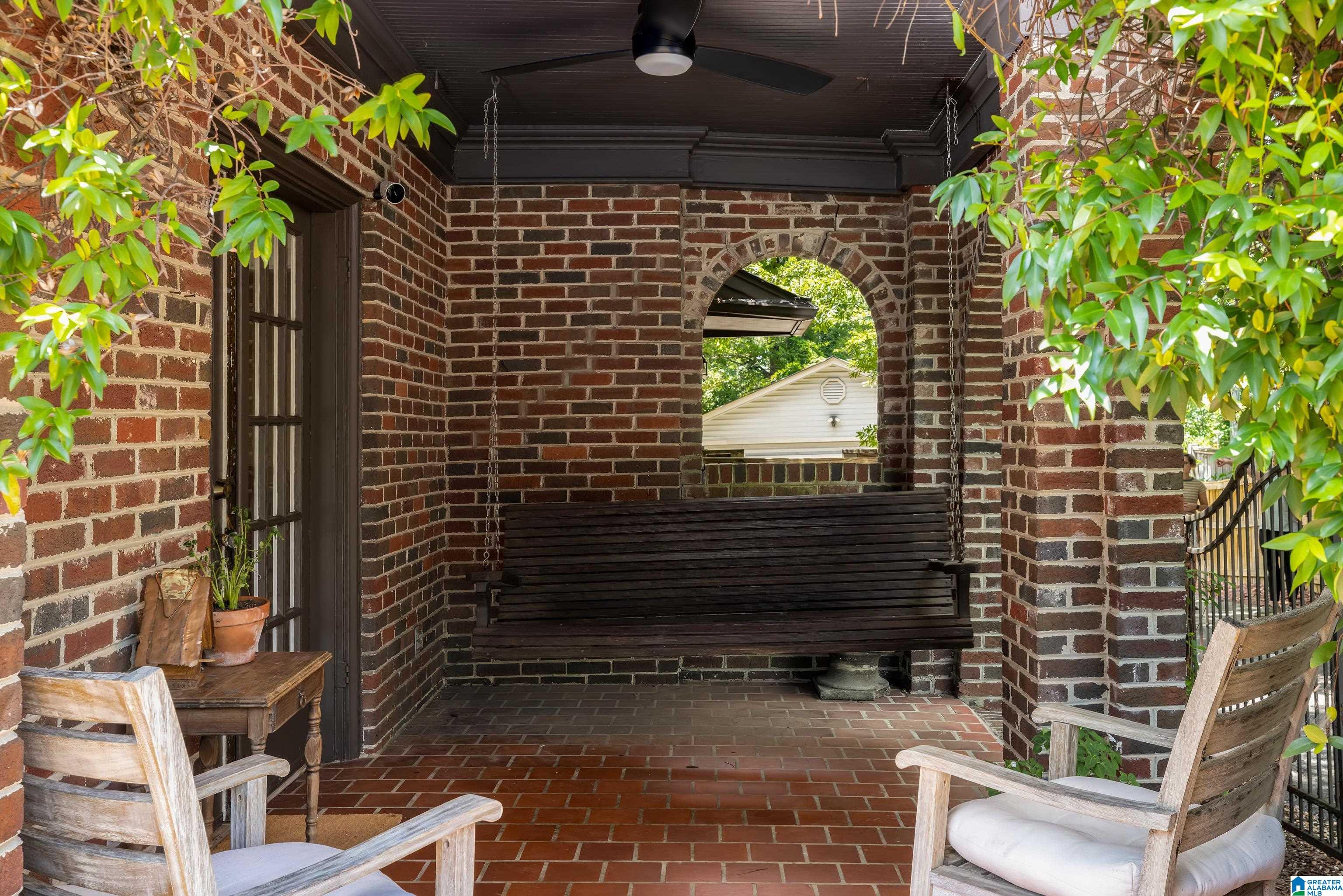 1812 Kensington Road Birmingham, AL 35209 - Photo 21 of 66 Gallery Image 21