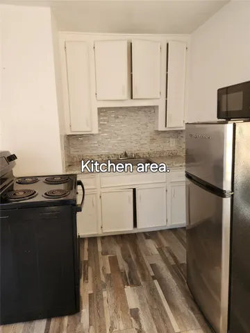 $725 | 1026 Miles Street, Unit 5, Rosenberg, TX 77471