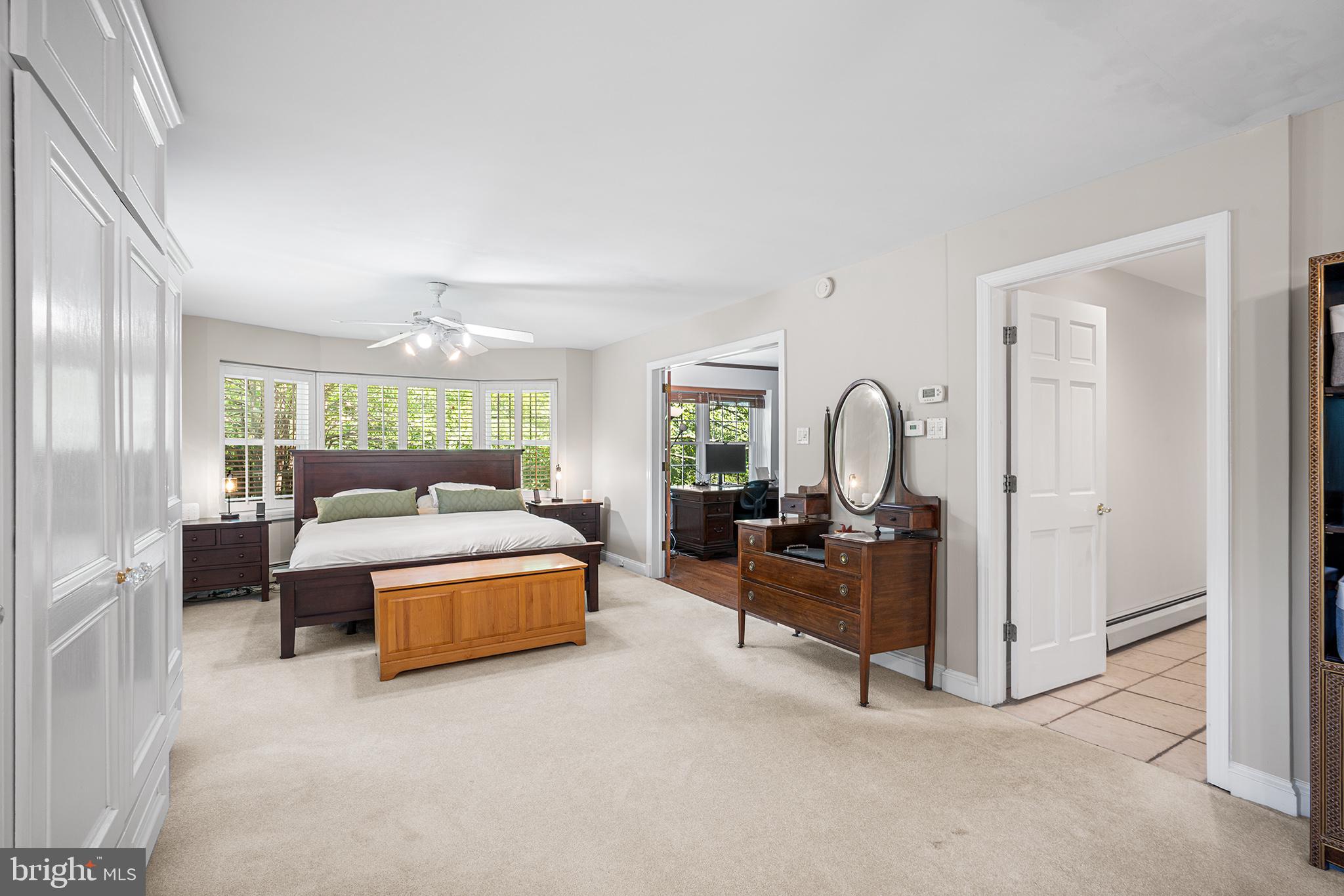 612 Manayunk Road Merion Station, PA 19066 - Photo 25 of 48 a living room with furniture