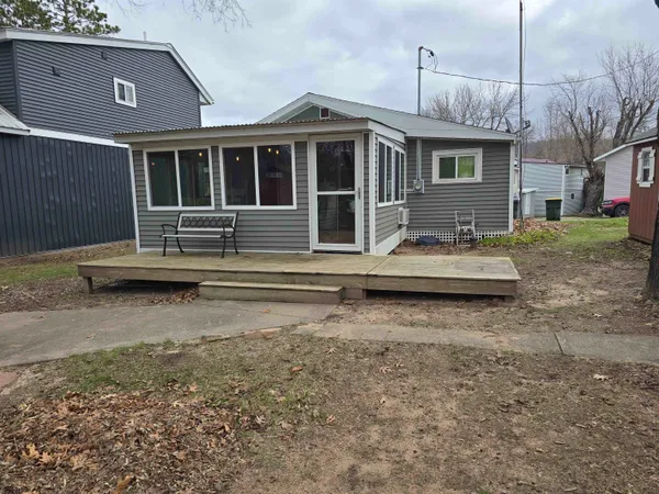 $102,900 | 122 Mississippi Lane, Bagley, WI 53801