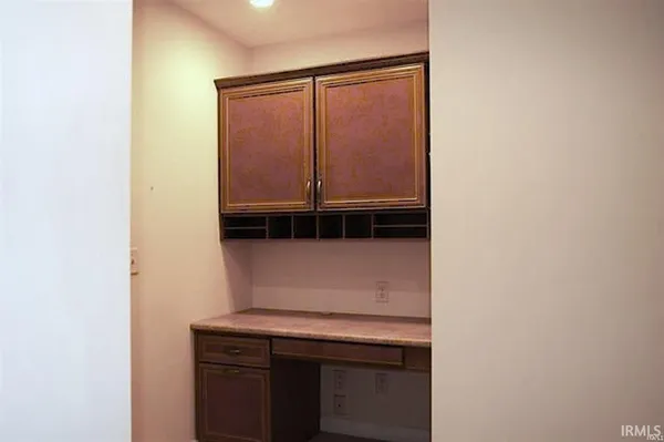 $2,350,000 | 6592 East Waco Drive, Syracuse, IN 46567