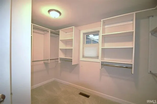 $2,350,000 | 6592 East Waco Drive, Syracuse, IN 46567