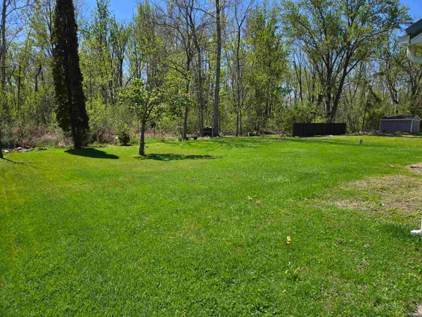 $2,350,000 | 6592 East Waco Drive, Syracuse, IN 46567
