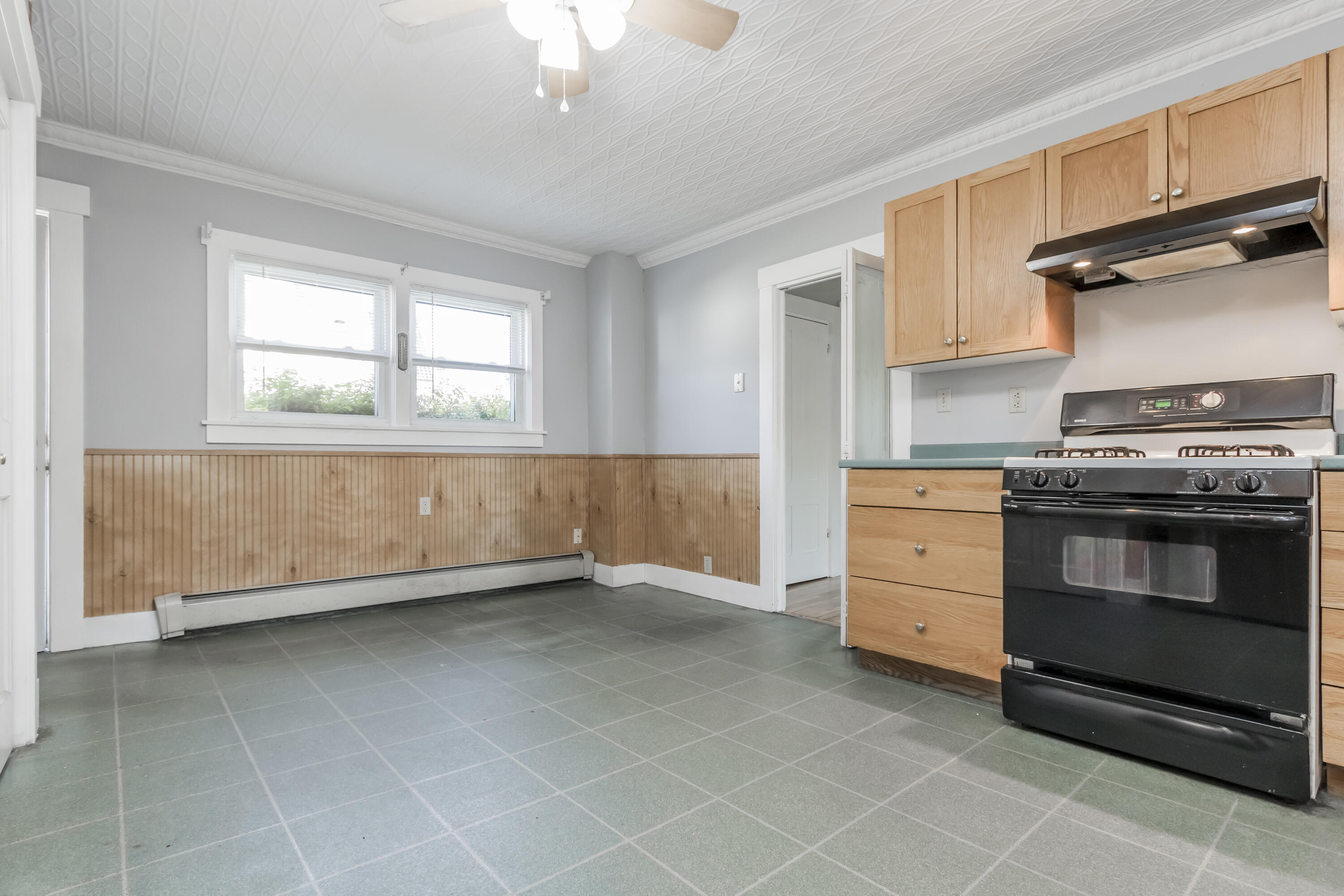 32 Corliss Street Bath, ME 04530 - Photo 34 of 67 20240524EG-71047